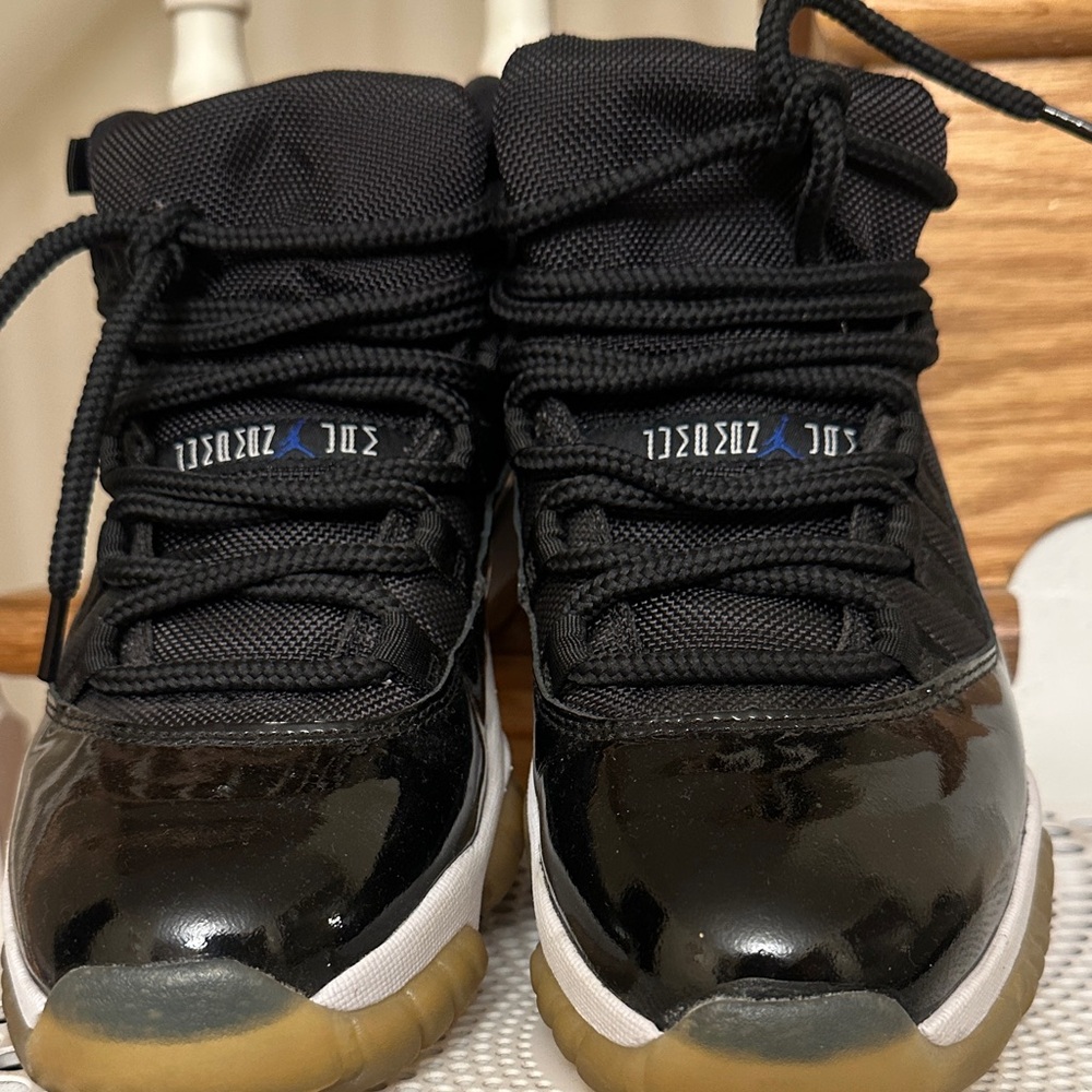 Men’s Black Sneakers 2009 Jordan 11 retro